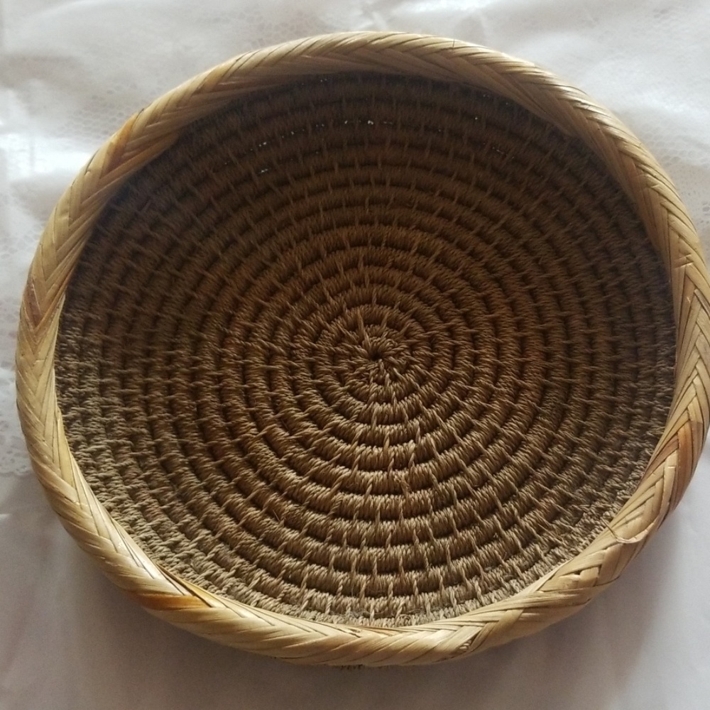 Round Tight Woven Basket